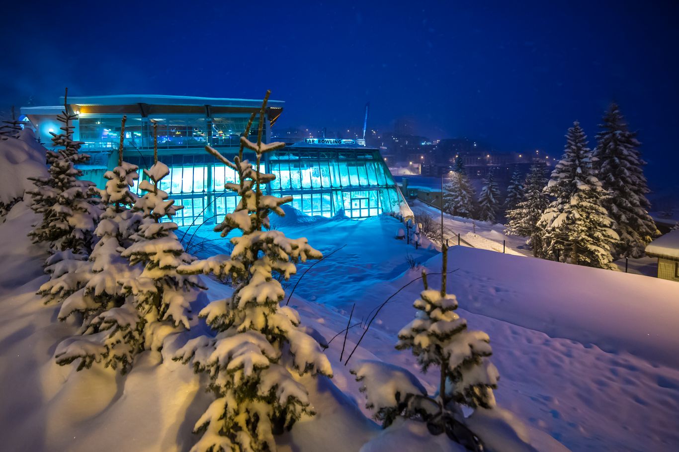 Complexe de Loisirs & Détente en nocturne - © Gilles Baron